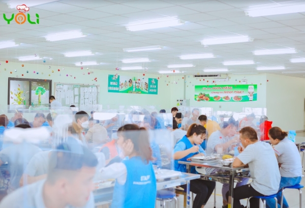 Dịch vụ nấu ăn trực tiếp tại nhà máy