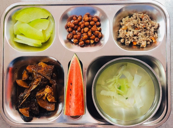 Suất ăn công nghiệp