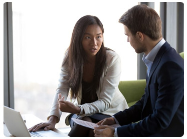 Phiên dịch tháp tùng sự kiện