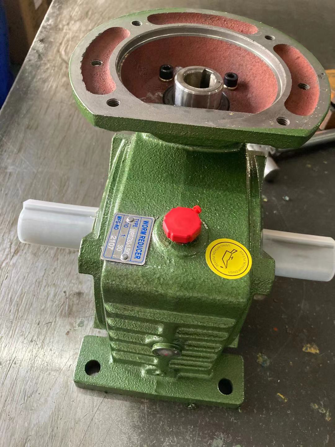 Hộp số giảm tốc WPDZ80