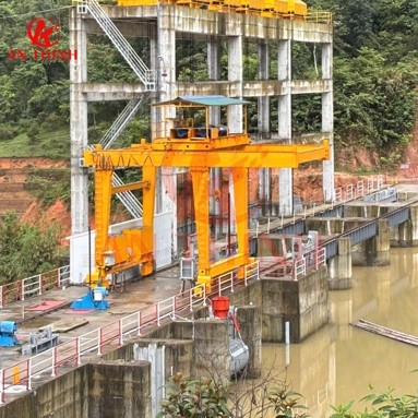 Cầu trục chân dê - Công Ty TNHH Cầu Trục Và Kết Cấu Thép An Thịnh