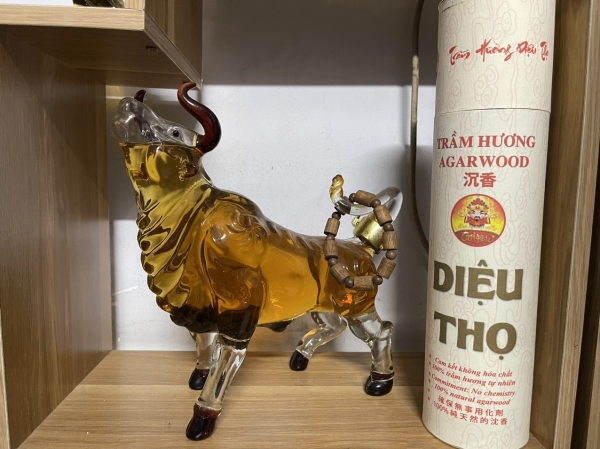 Rượu trầm hương