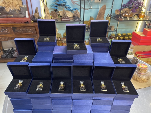 Tinh dầu trầm hương