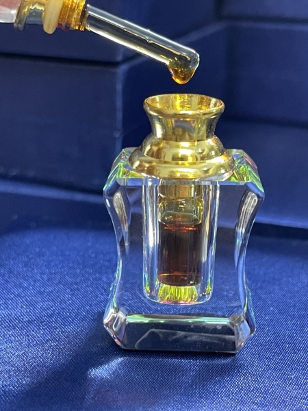 Tinh dầu trầm hương