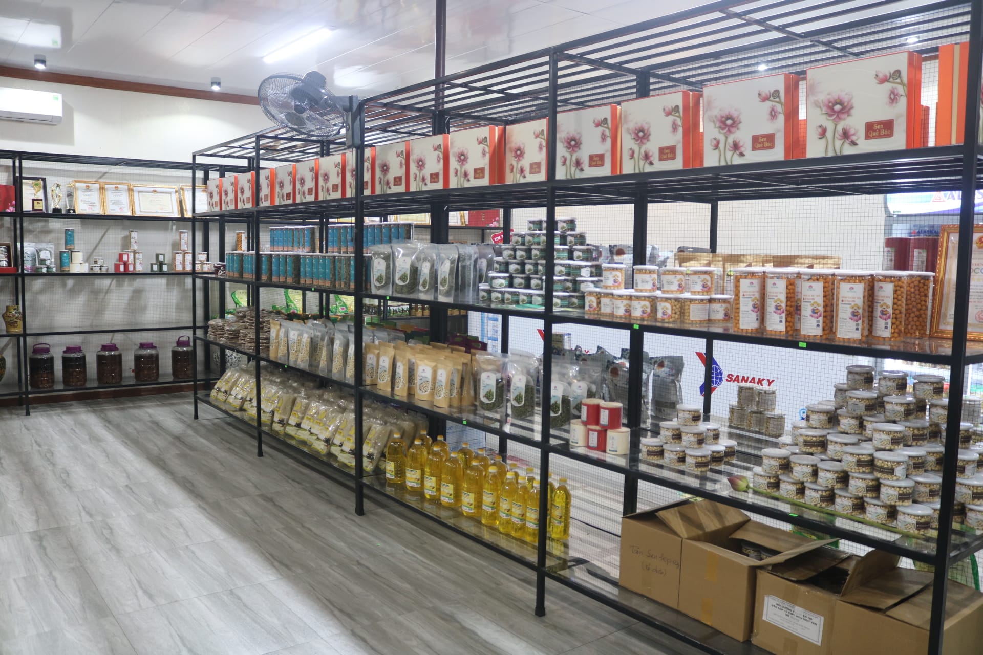 Hình ảnh hợp tác xã nông nghiệp Sen Quê Bác