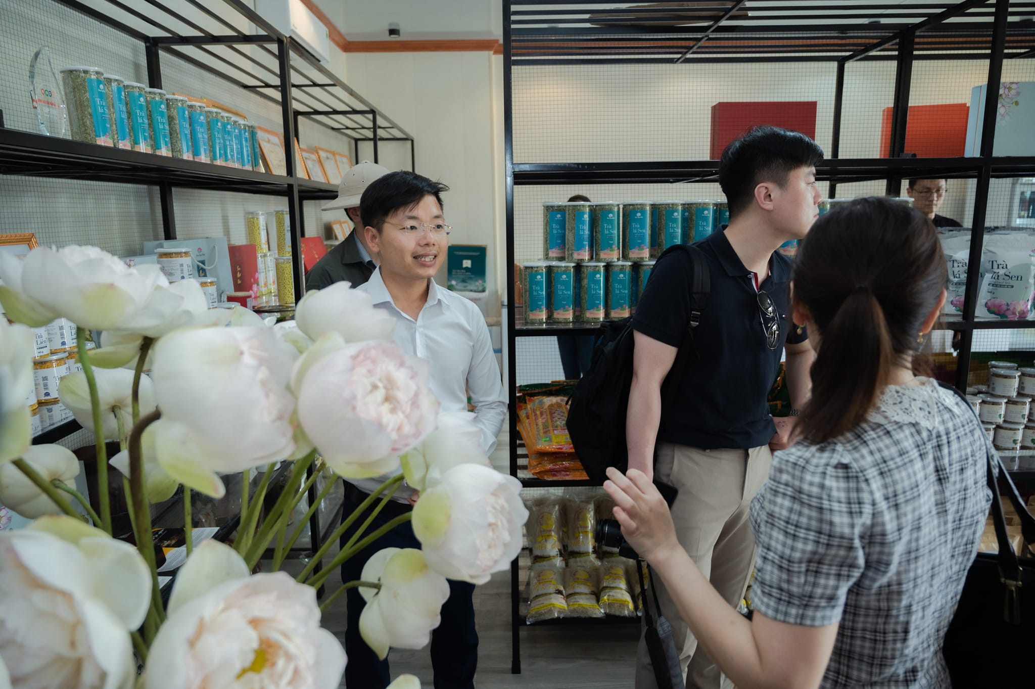 Hình ảnh hợp tác xã nông nghiệp Sen Quê Bác