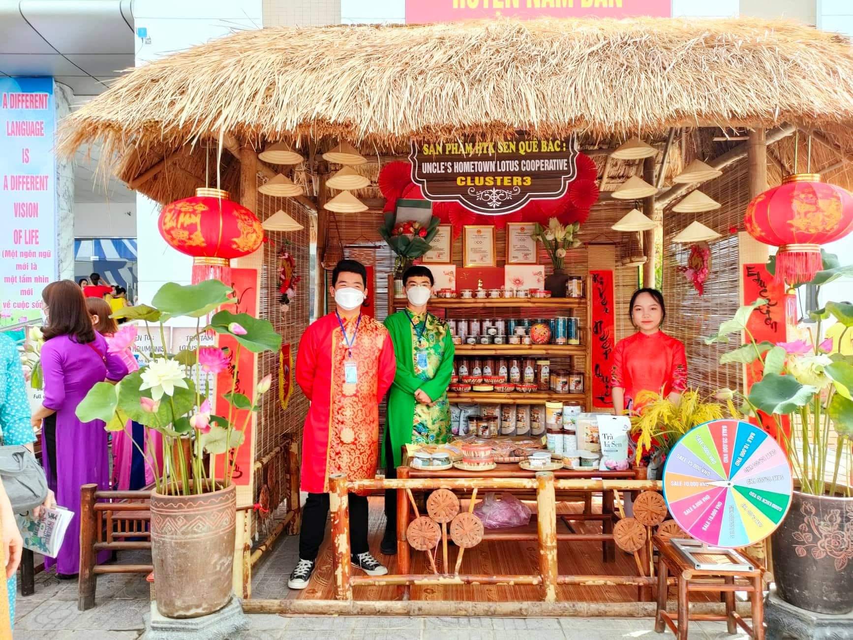 Hoạt động của hợp tác xã nông nghiệp Sen Quê Bác