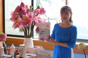 Hoạt động của hợp tác xã nông nghiệp Sen Quê Bác