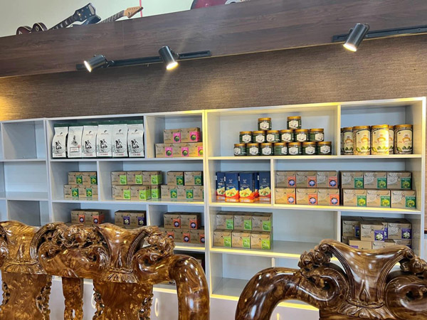 Hình ảnh công ty - Cà Phê Men`s Coffee - Công Ty TNHH Sản Xuất Thương Mại Và Dịch Vụ Bazan Đỏ