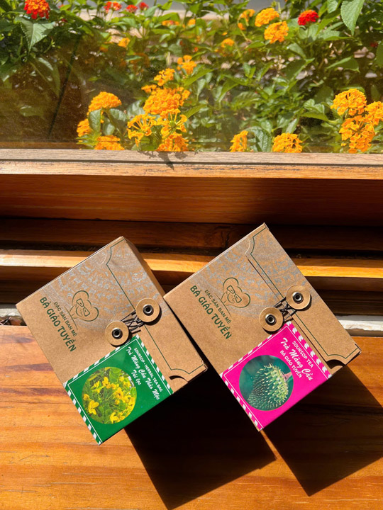 Trà Bà Giáo Tuyền - Cà Phê Men`s Coffee - Công Ty TNHH Sản Xuất Thương Mại Và Dịch Vụ Bazan Đỏ