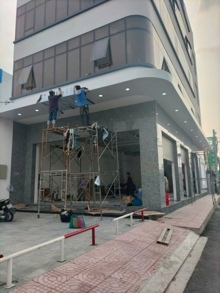 Thi công quảng cáo - Công Ty TNHH Quảng Cáo HTC Decor