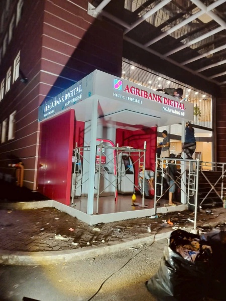 Thi công quảng cáo - Công Ty TNHH Quảng Cáo HTC Decor