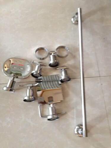 Phụ kiện nhà tắm