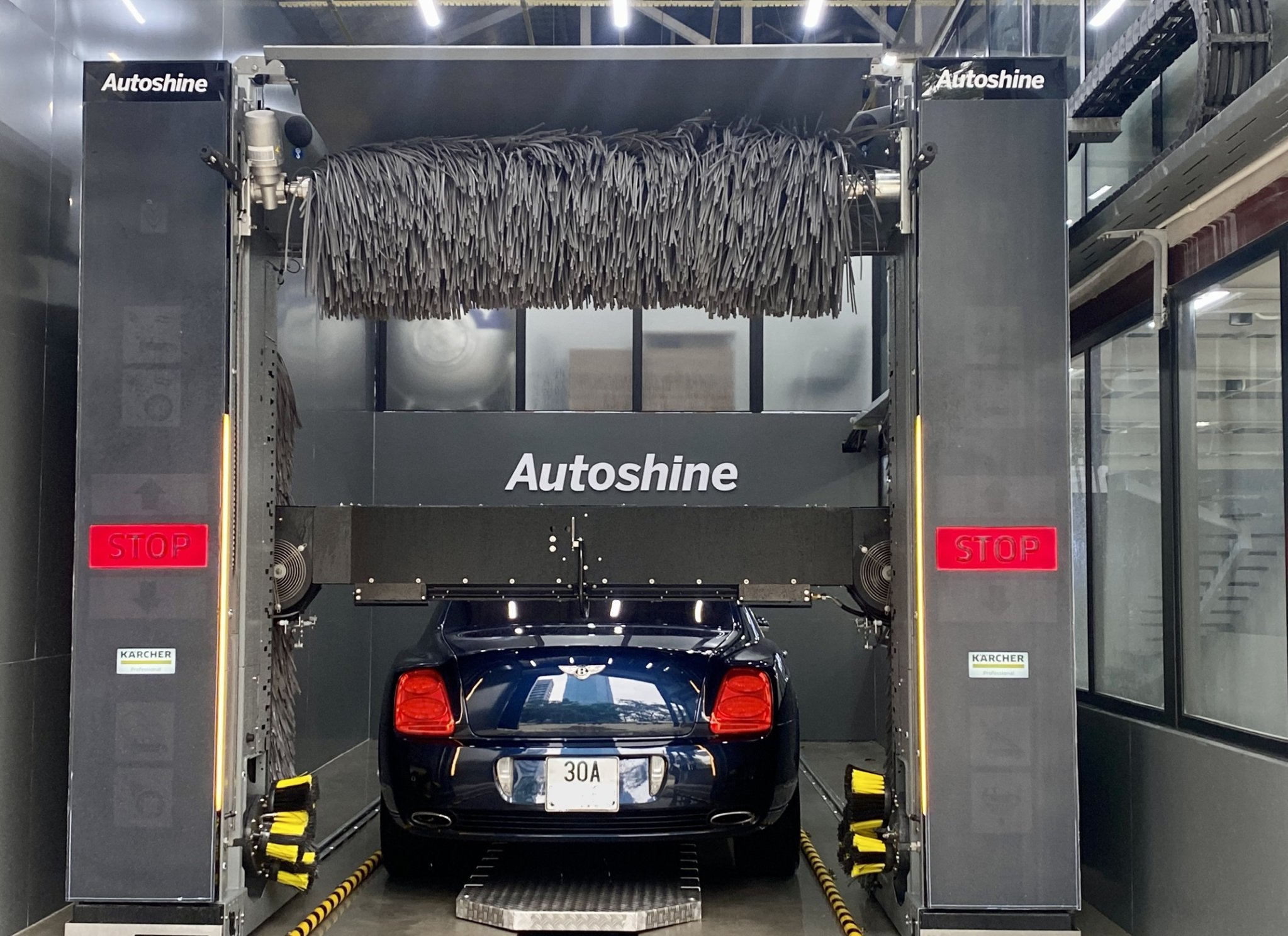 Đánh bóng xe - Công Ty TNHH Autoshine Việt Nam