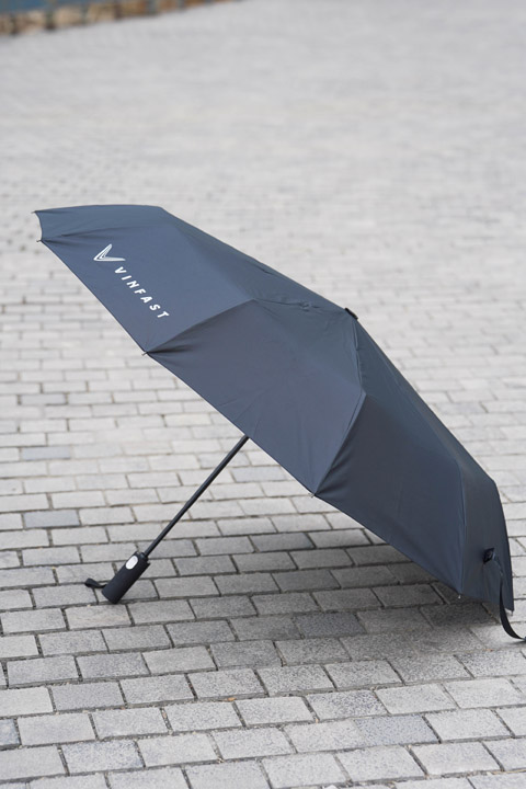 Ô gập 3 tự động 2 chiều 10 nan (tay cầm đen) LTH04200 - Ô Dù TATSU - Công Ty Cổ Phần Sản Xuất Ô Cầm Tay TATSU