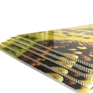 Bảng quảng cáo bằng nhựa PP Danpla