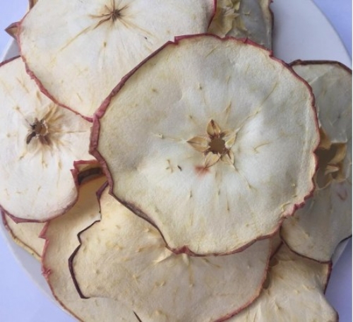 Táo sấy - Công Ty Cổ Phần Thực Phẩm Sấy Lạnh Sami