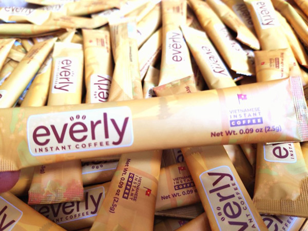 Cà phê đen sấy lạnh Everly set 100 gói