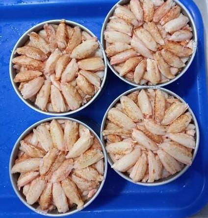 Thịt càng ghẹ đóng lon thanh trùng