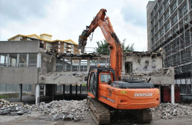 Dịch vụ tháo dỡ nhà cũ