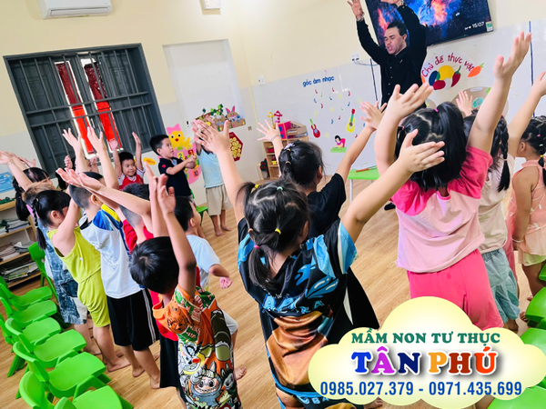 Buổi học của bé