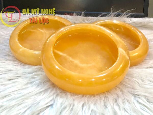 Gạt tàn thuốc ngọc hoàng long