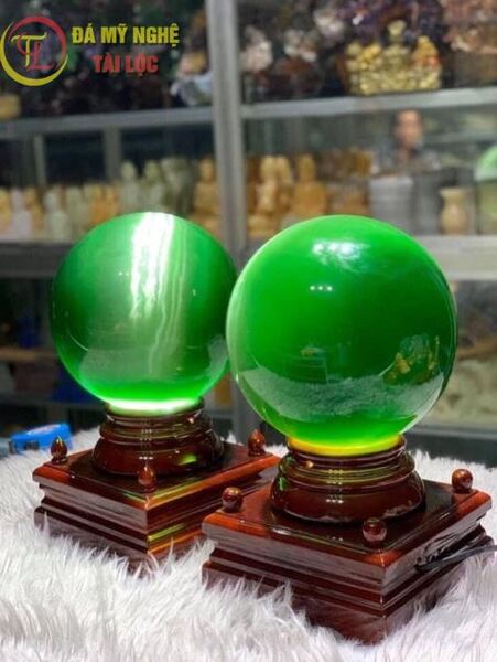 Quả cầu phong thủy đá mắt mèo