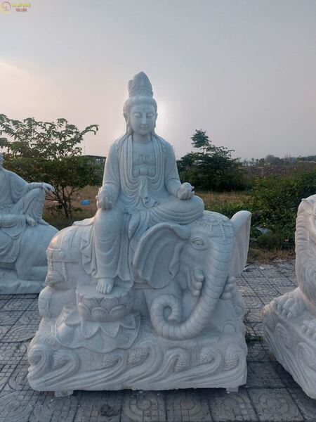 Tượng Phổ Hiền Bồ Tát đá cẩm thạch