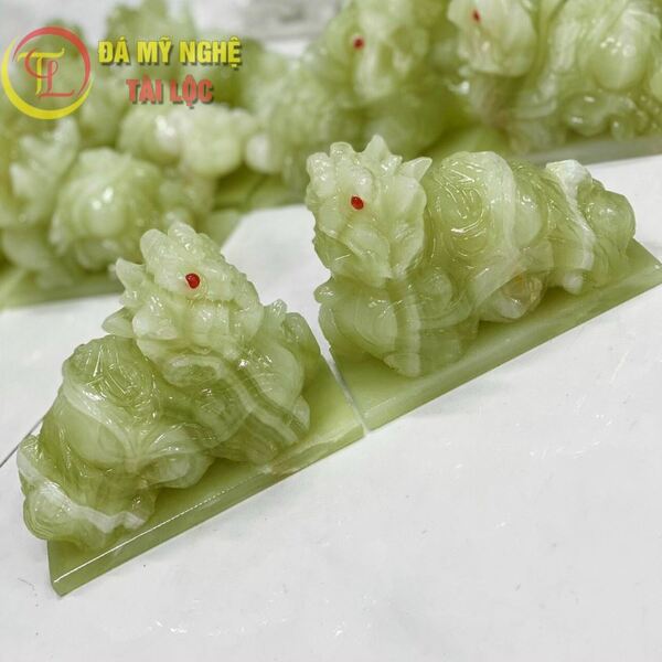 Tượng tỳ hưu đá ngọc onyx