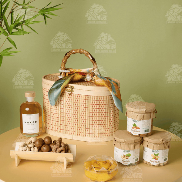 Hộp quà tết doanh nghiệp sang trọng - Nông Sản Sạch Daklak - Công Ty TNHH Nông Sản Sạch Daklak