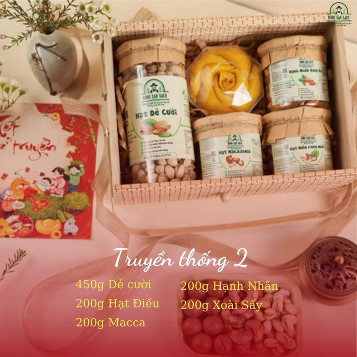 Hộp quà tết truyền thống - Nông Sản Sạch Daklak - Công Ty TNHH Nông Sản Sạch Daklak