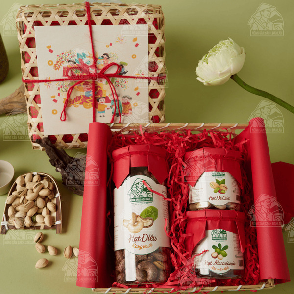 Quà tết 2026 giá rẻ dinh dưỡng chất lượng - Nông Sản Sạch Daklak - Công Ty TNHH Nông Sản Sạch Daklak