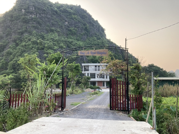 Du lịch Tràng An Royal Bungalow - Trang An Legend - Công Ty TNHH Đầu Tư Thương Mại Và Dịch Vụ Môi Trường Xanh Việt - Đức