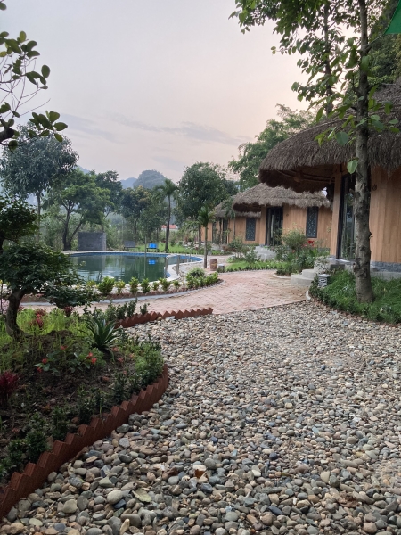 Du lịch Tràng An Royal Bungalow - Trang An Legend - Công Ty TNHH Đầu Tư Thương Mại Và Dịch Vụ Môi Trường Xanh Việt - Đức