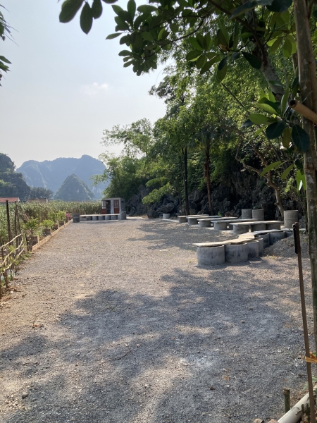 Du lịch Tràng An Royal Bungalow - Trang An Legend - Công Ty TNHH Đầu Tư Thương Mại Và Dịch Vụ Môi Trường Xanh Việt - Đức