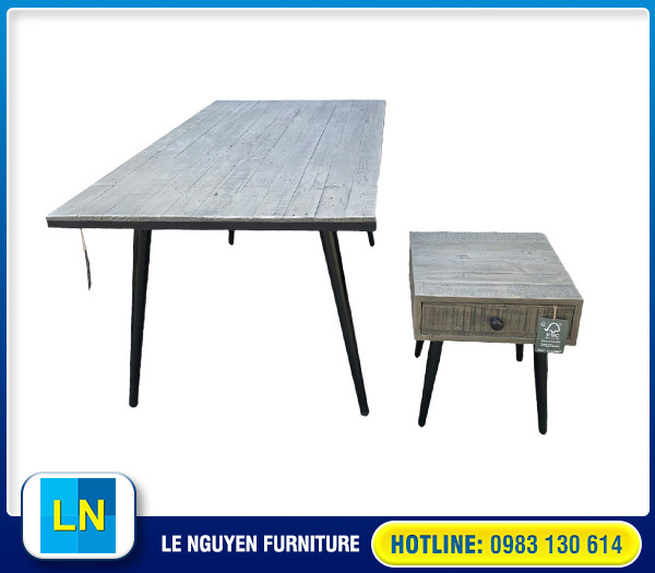 Bàn ăn gỗ pallet chân sắt - Cơ Khí Lê Nguyễn - Công Ty TNHH Cơ Khí Quốc Tế Lê Nguyễn