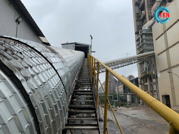 Hệ thống vận chuyển rác - Công Ty Cổ Phần Thiết Bị Công Nghiệp TKN