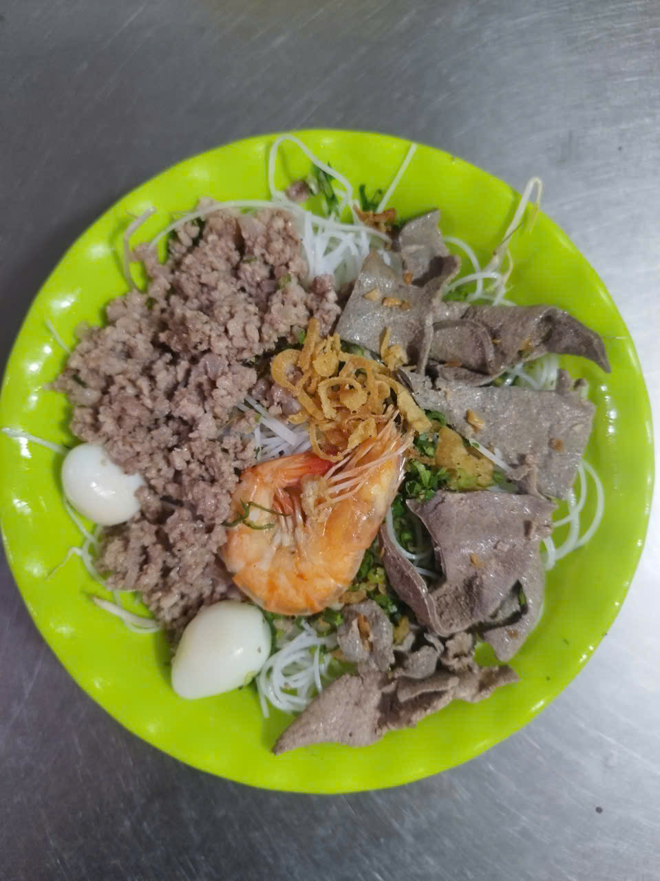 Suất ăn công nghiệp