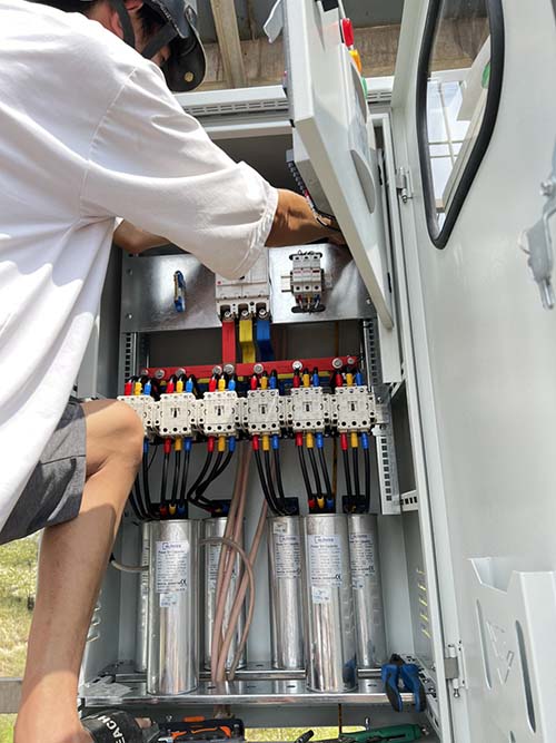 Tủ điện điều khiển tụ bù - Tủ Bảng Điện Đức Khánh Phúc - Công Ty TNHH Tự Động Hoá Đức Khánh Phúc