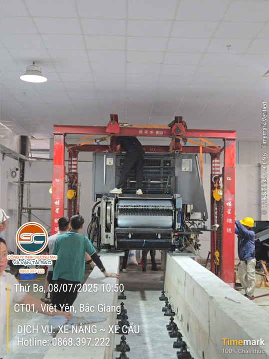 Cho thuê xe nâng, xe cẩu - Xe Nâng S&C - Công Ty TNHH Thương Mại Và Vận Tải S&C