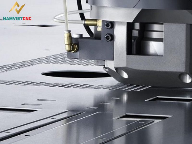 Đột dập kim loại - Gia Công Kim Loại Tấm Nam Việt CNC - Công Ty Cổ Phần Cơ Khí Nam Việt CNC