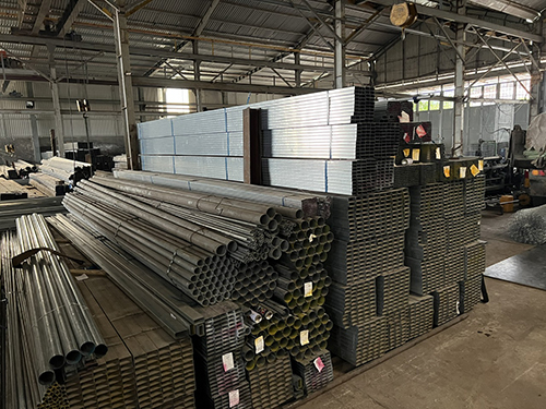 Thép ống - Thép hộp - Vật Liệu Xây Dựng Đông Anh - Công Ty TNHH Đông Anh