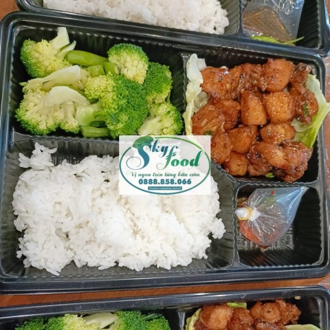 Cơm văn phòng - Suất Ăn Công Nghiệp Sky Food - Công Ty TNHH Aqua Sky Line