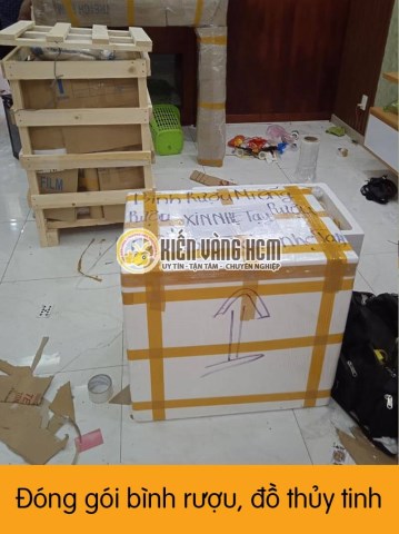 Đóng gói bình rượu, đồ thủy tinh