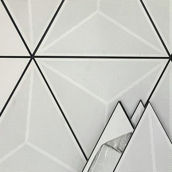 Trần nhôm  Austrong Triangle-Tiles - Thi Công Mặt Dựng Aluminium Bắc Hà - Công Ty TNHH Xây Dựng Và Công Nghệ Bắc Hà