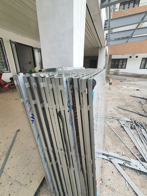Thi công ốp Aluminium
