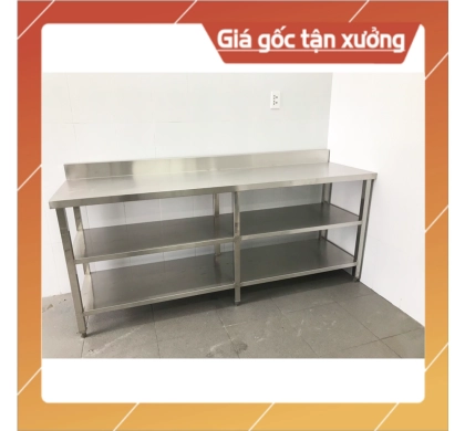 Bàn thao tác có 2 kệ phẳng dưới