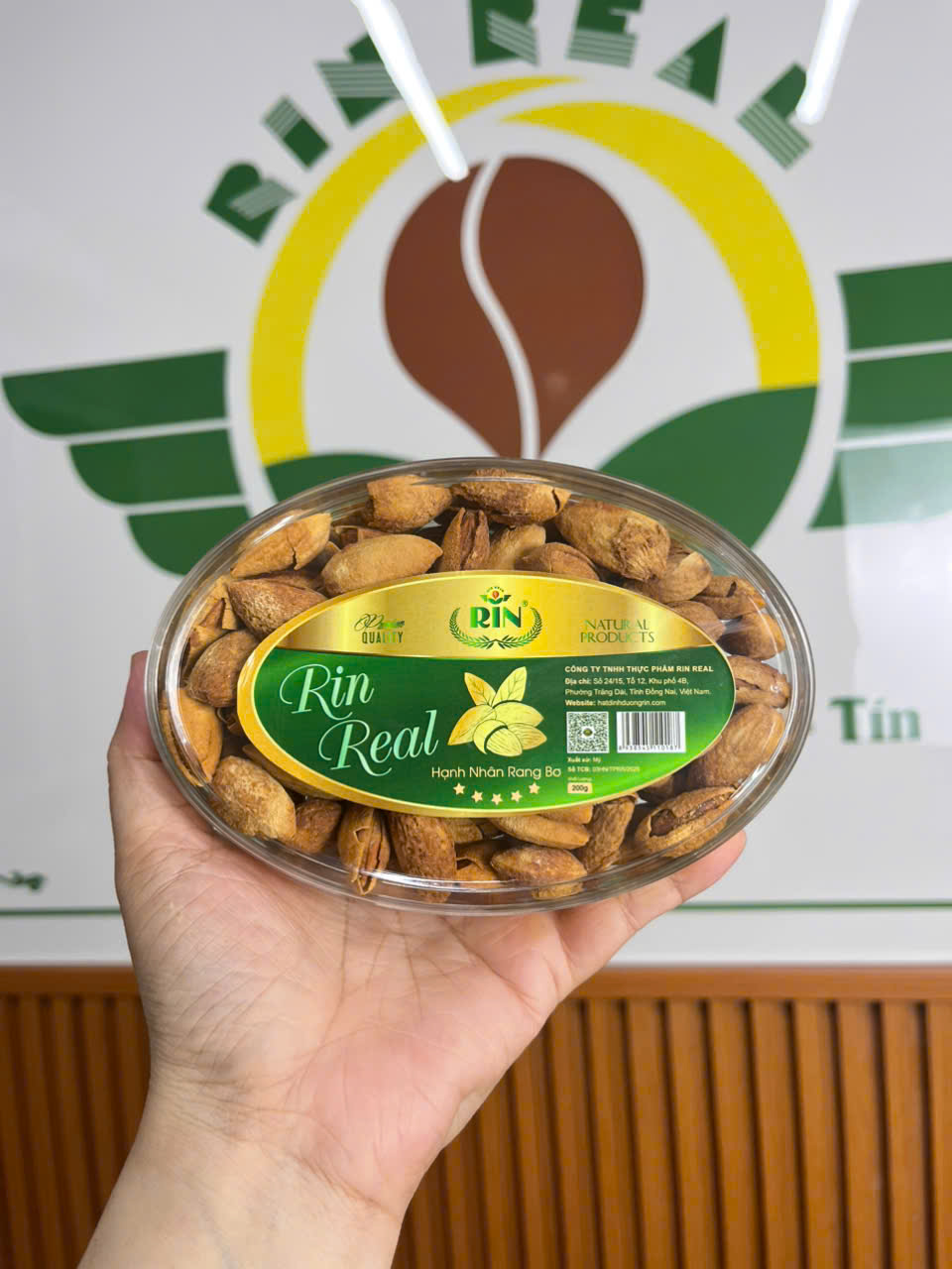 Hạnh nhân rang bơ - Thực Phẩm Rin Real - Công Ty TNHH Thực Phẩm Rin Real