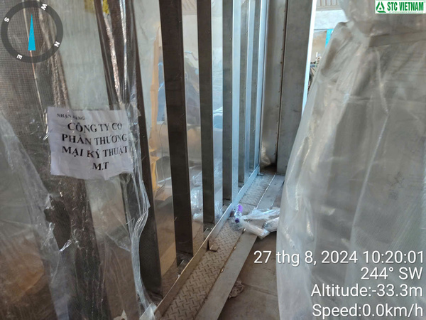 Tiêu âm gió vào và ra máy phát điện 