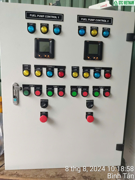 Tủ điều khiển bơm dầu máy phát điện